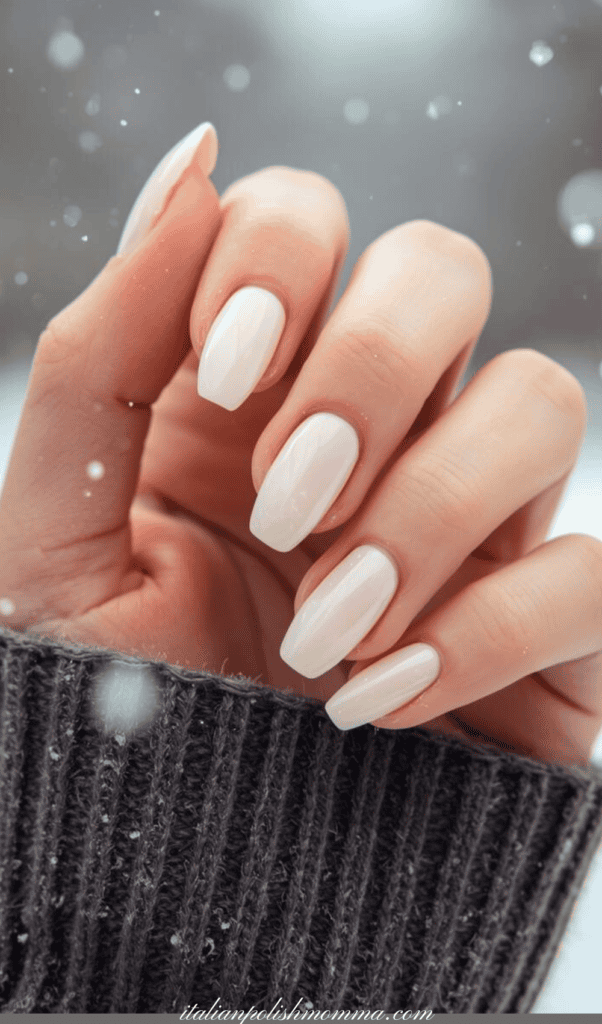 Milky Manicure for winter nails 